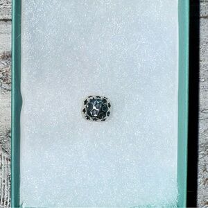 Pandora sterling silver round star clip charm EUC retired